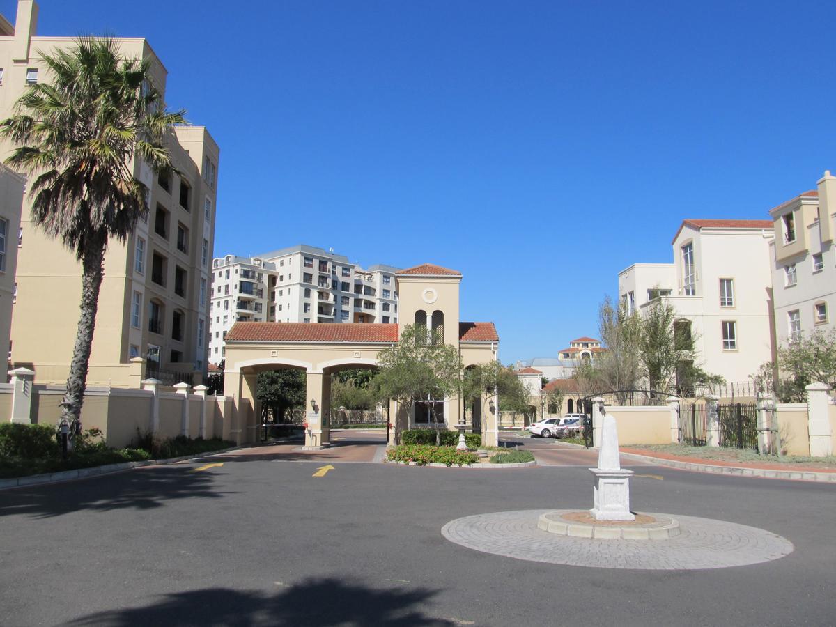 Villa Italia 26-63 Self Catering Penthouse Cape Town Exterior photo