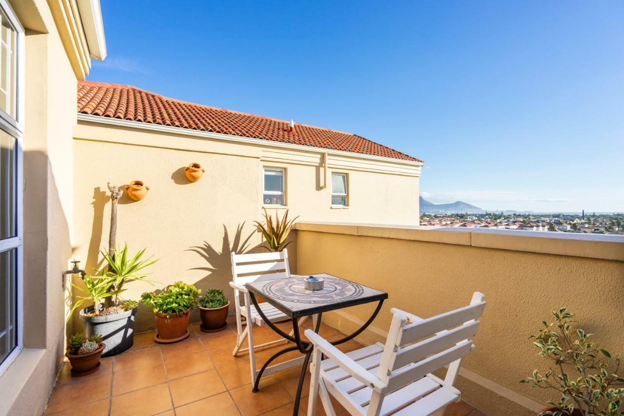 Villa Italia 26-63 Self Catering Penthouse Cape Town Exterior photo